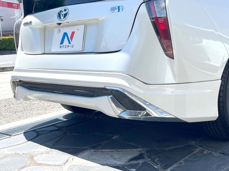 2017 Toyota Prius DAA-ZVW50 (UW-6a8e5b6fe5565)[26]