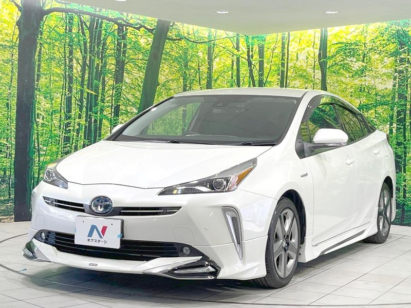 2019 Toyota Prius DAA-ZVW51 (UW-6a8e5b7686936)[8]