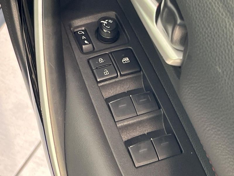 2023 Toyota Corolla Sport 6AA-ZWE219H (UW-6a8e5b7ebb2bc)[23]