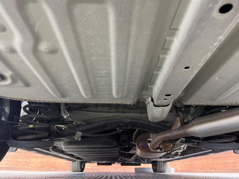 2021 Toyota Voxy 6AA-ZWR80W (UW-6a8e5b8523400)[16]