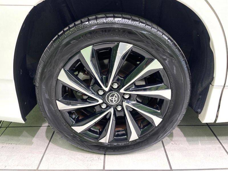 2023 Toyota Noah 6AA-ZWR90W (UW-6a8e5b8d3b56e)[20]