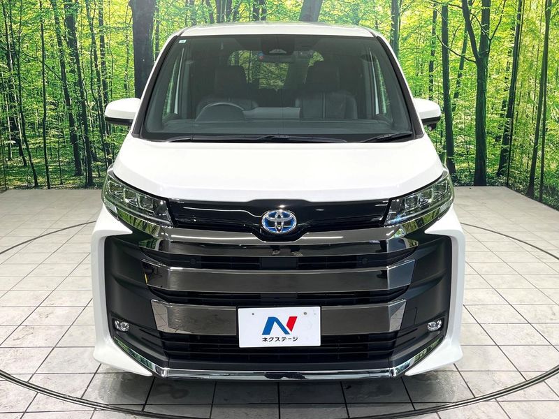 2023 Toyota Noah 6AA-ZWR90W (UW-6a8e5b8d3b56e)[7]