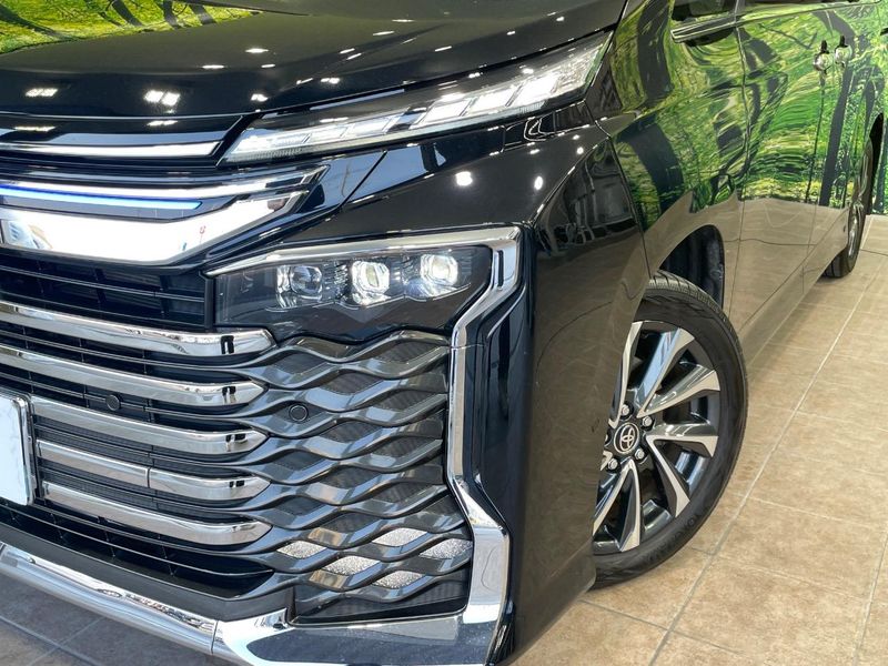 2024 Toyota Voxy 6AA-ZWR90W (UW-6a8e5b8ea61db)[25]