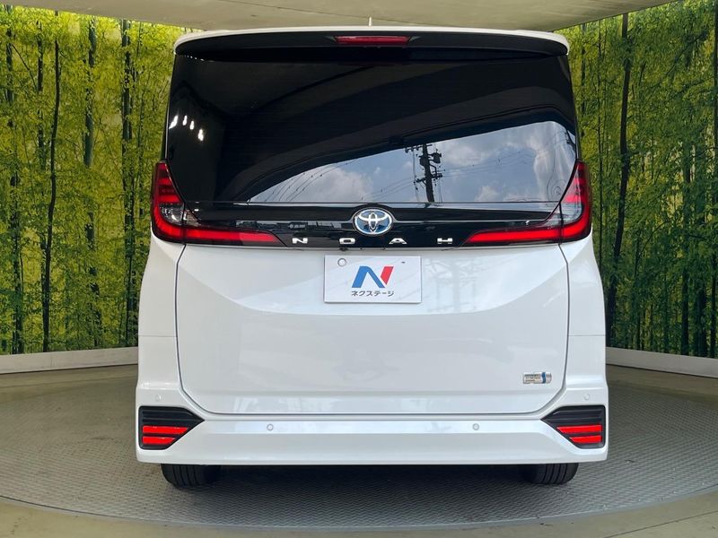 2024 Toyota Noah 6AA-ZWR90W (UW-6a8e5b906c41a)[7]