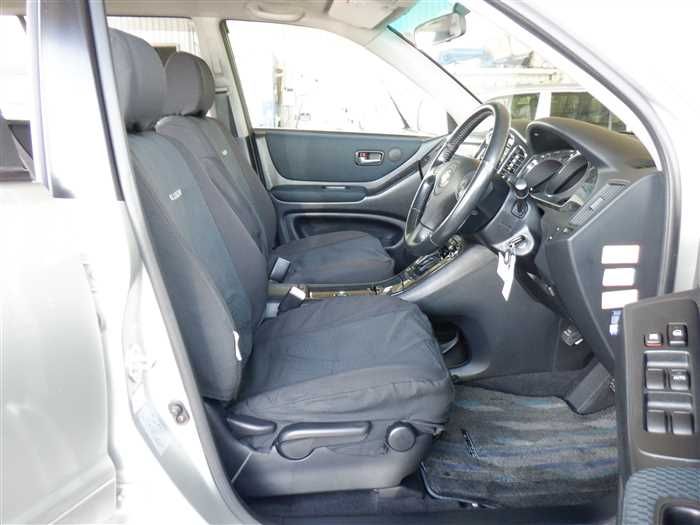 2003 Toyota Kluger L UA-ACU20W (UW-6a8fa0f41ca28)[19]