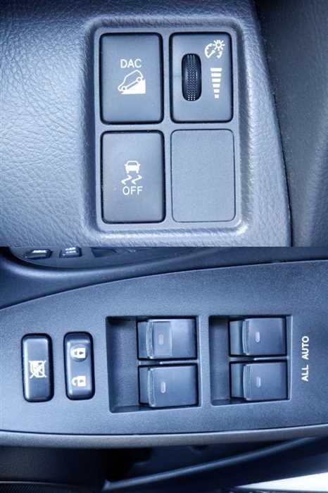 2012 Toyota Vanguard DBA-ACA38W (UW-6a8fa0f85f07a)[17]