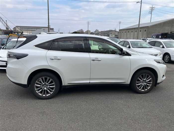 2015 Toyota Harrier DBA-ZSU60W (UW-6a8fa0ff76478)[4]
