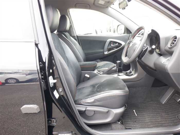 2013 Toyota Vanguard DBA-ACA38W (UW-6a8fa105e9781)[21]