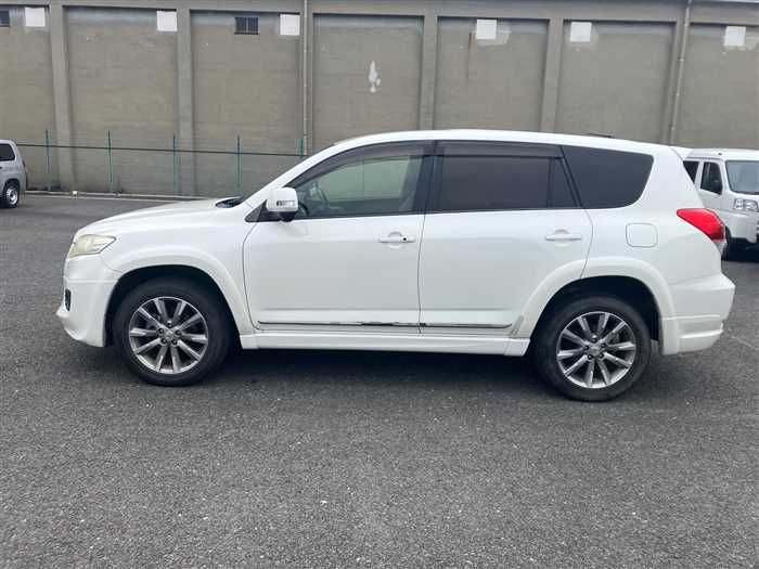 2013 Toyota Vanguard DBA-ACA33W (UW-6a8fa106d95c4)[2]
