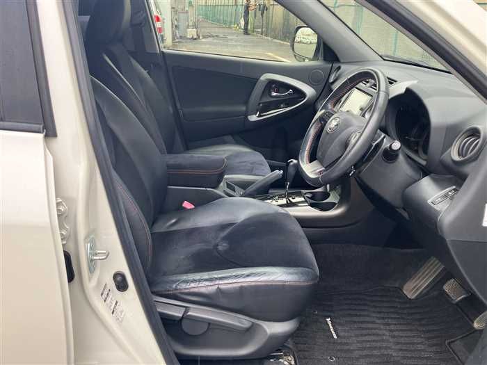2013 Toyota Vanguard DBA-ACA33W (UW-6a8fa106d95c4)[20]