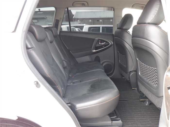 2013 Toyota Vanguard DBA-ACA33W (UW-6a8fa106d95c4)[22]
