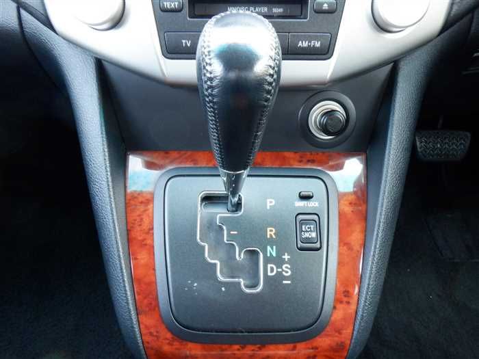 2007 Toyota Harrier CBA-ACU30W (UW-6a8fa11ed5e00)[13]