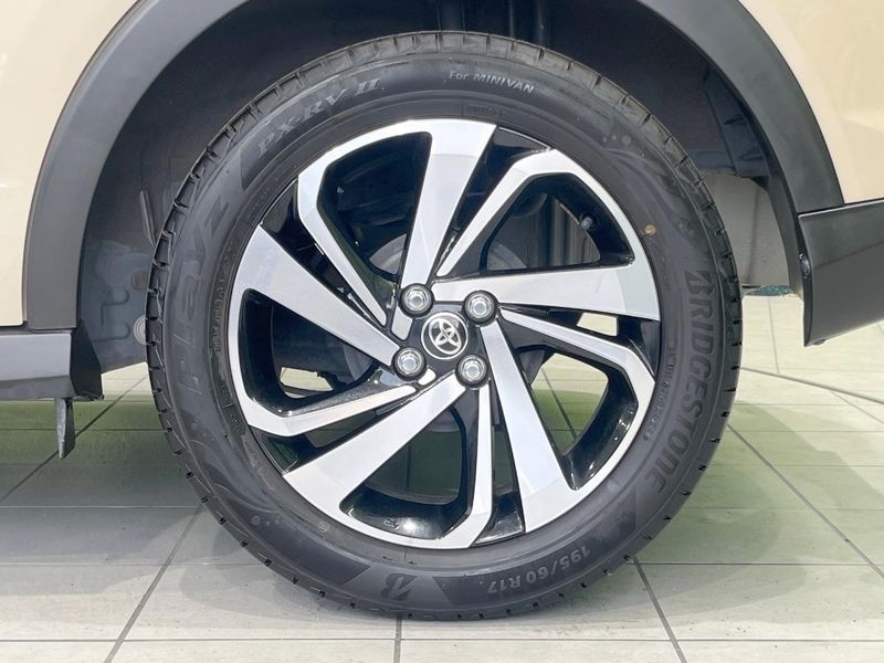 2019 Toyota Raize 5BA-A200A (UW-6a8fa8da606df)[14]