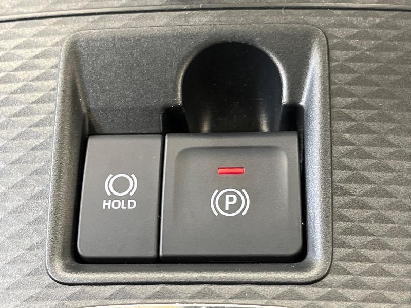 2023 Toyota Raize 5BA-A201A (UW-6a8fa8e1839b1)[25]