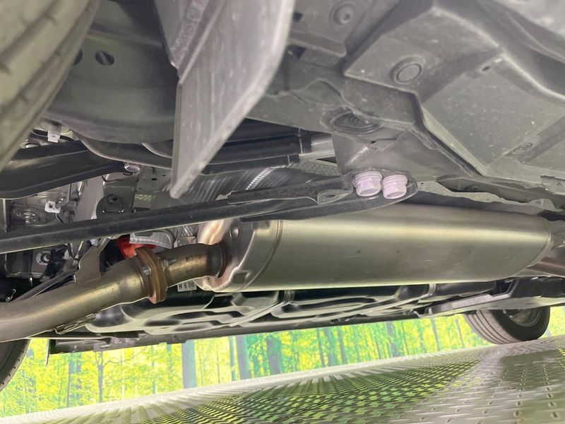 2023 Toyota Vellfire Hybrid 6AA-AAHH40W (UW-6a8fa8f865909)[28]