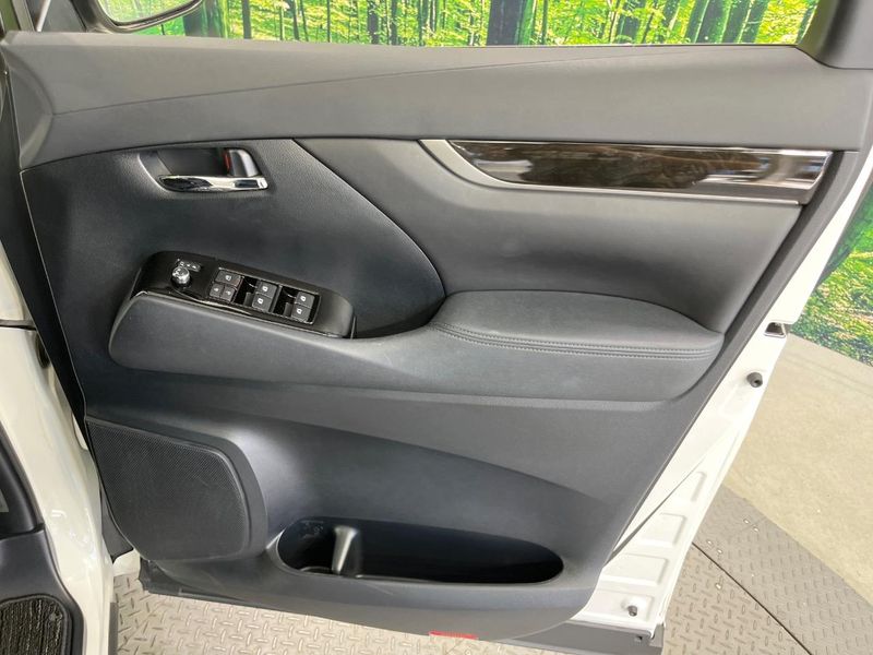 2017 Toyota Vellfire DBA-AGH30W (UW-6a8fa90e166ca)[28]