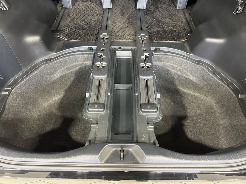 2019 Toyota Vellfire DBA-AGH30W (UW-6a8fa913a833e)[19]