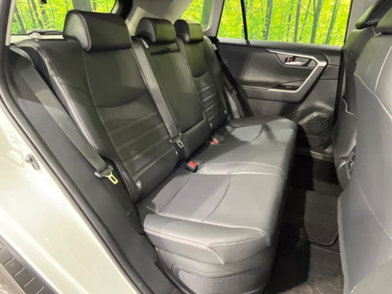 2021 Toyota RAV4 6AA-AXAH54 (UW-6a8fa93a6b563)[12]