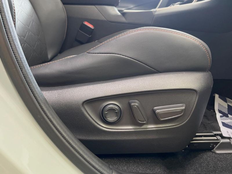 2021 Toyota RAV4 6AA-AXAH54 (UW-6a8fa93c965b2)[20]