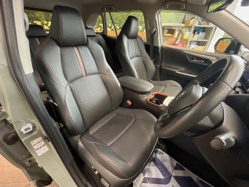 2021 Toyota RAV4 6AA-AXAH54 (UW-6a8fa93c965b2)[23]