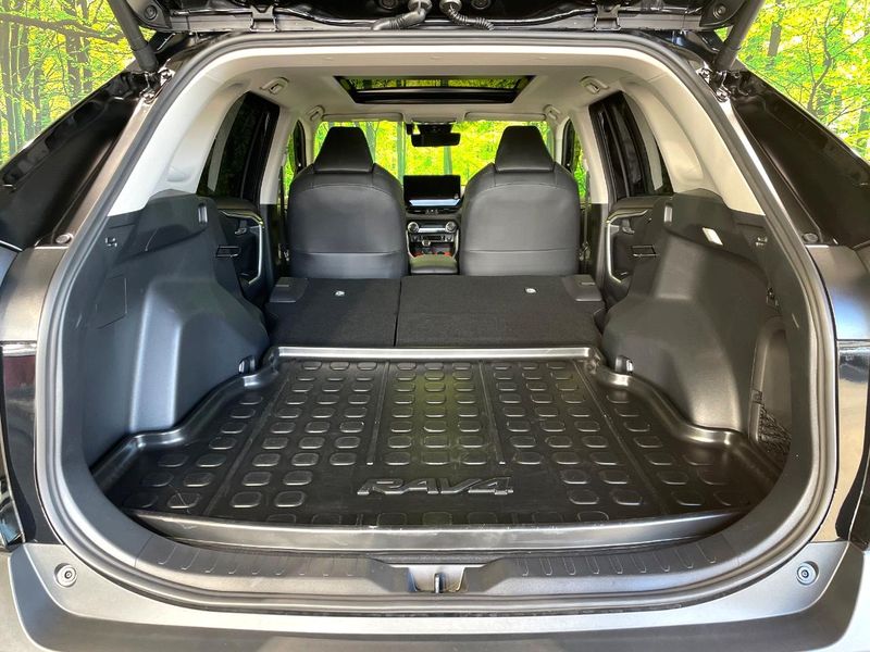 2025 Toyota RAV4 6AA-AXAH54 (UW-6a8fa93db67d2)[15]