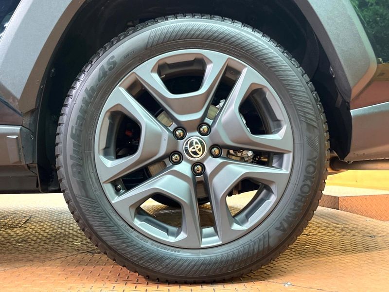 2025 Toyota RAV4 6AA-AXAH54 (UW-6a8fa93dc687d)[17]