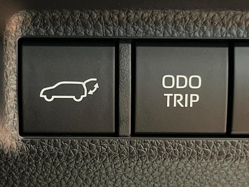 2025 Toyota RAV4 6AA-AXAH54 (UW-6a8fa93dc687d)[25]
