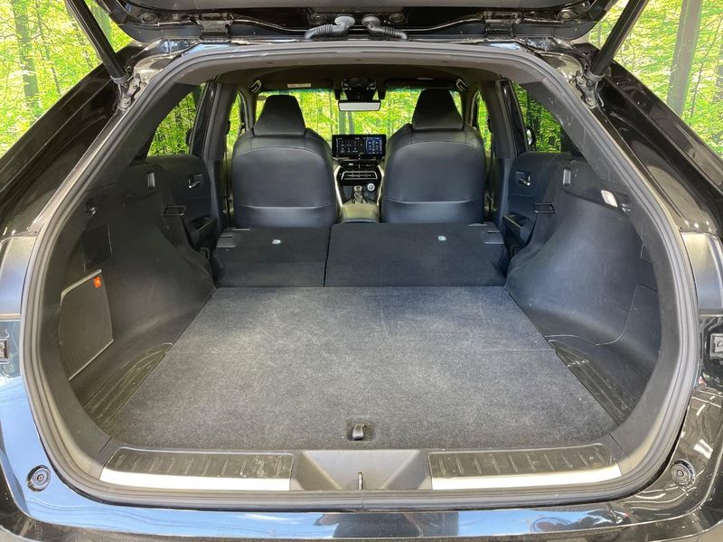 2020 Toyota Harrier Hybrid 6AA-AXUH80 (UW-6a8fa941d430e)[21]