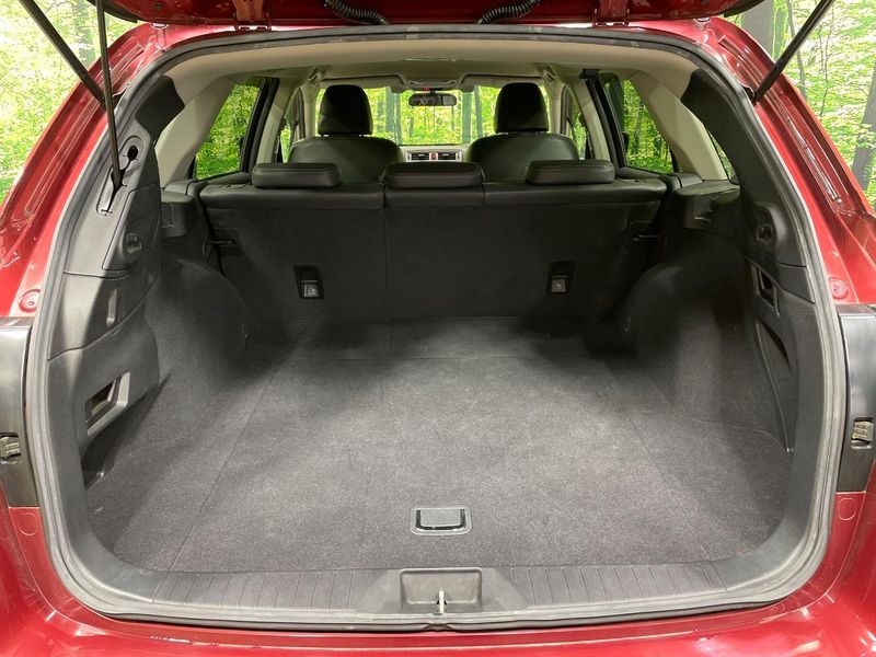 2014 Subaru Legacy Outback DBA-BS9 (UW-6a8fa993b8920)[17]