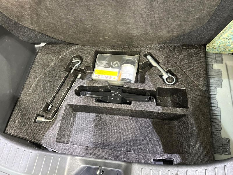 2016 Mazda Demio DBA-DJ3AS (UW-6a8fa9a5432b7)[19]
