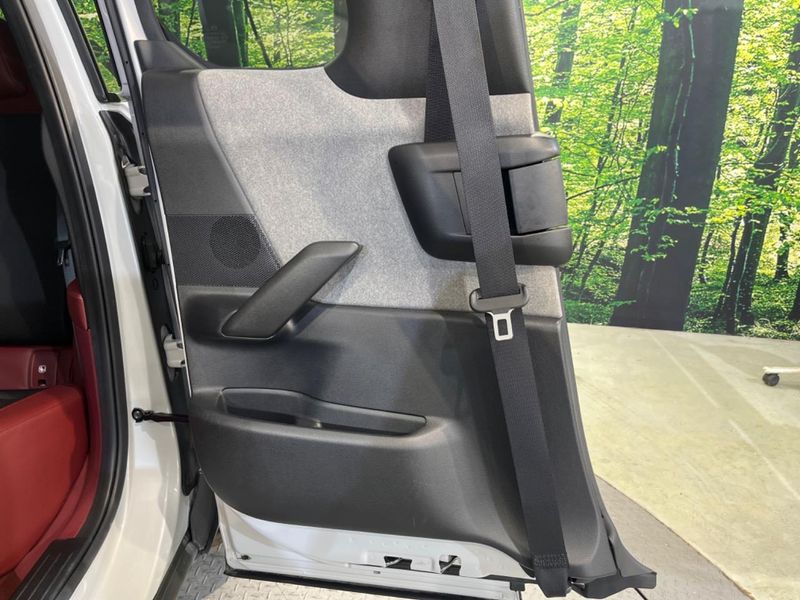 2020 Mazda MX-30 5AA-DREJ3P (UW-6a8fa9b1d30f6)[18]