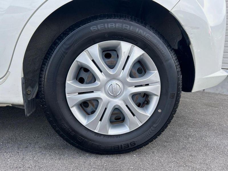 2016 Nissan Note DBA-E12 (UW-6a8fa9b604df9)[13]