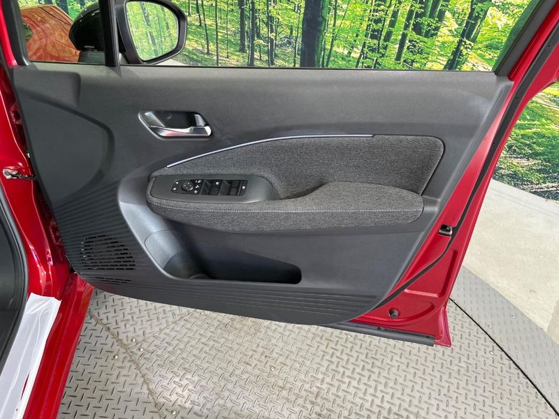 2022 Nissan Aura 6AA-FE13 (UW-6a8fa9c149c5f)[28]