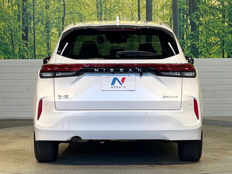 2022 Nissan Aura 6AA-FE13 (UW-6a8fa9c15568a)[9]