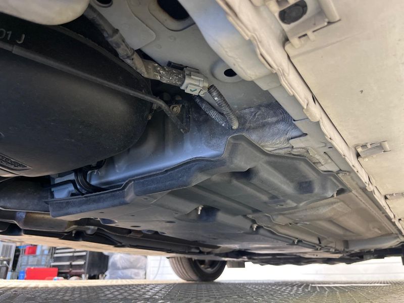 2022 Nissan Aura 6AA-FE13 (UW-6a8fa9c15568a)[13]