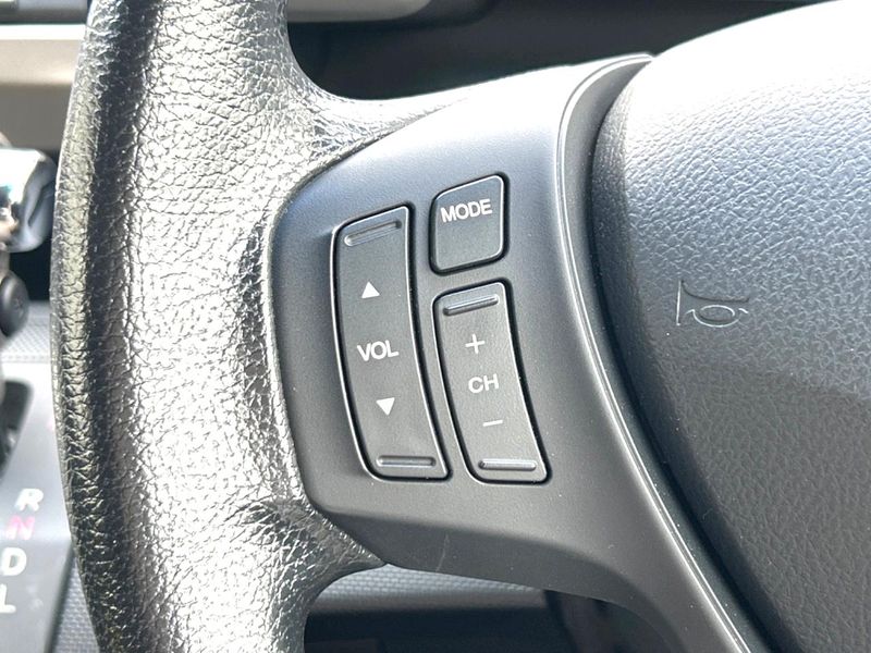 2014 Honda Freed Spike DBA-GB3 (UW-6a8fa9caf38d0)[22]