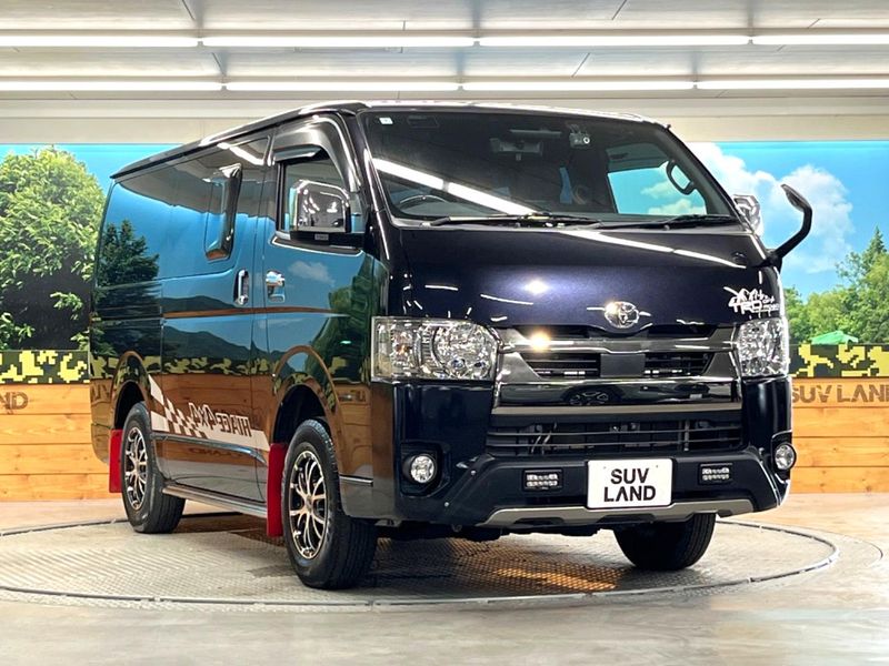 2021 Toyota Hiace Van QDF-GDH206V (UW-6a8fa9d375c09)[18]