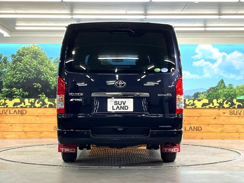 2021 Toyota Hiace Van QDF-GDH206V (UW-6a8fa9d375c09)[15]
