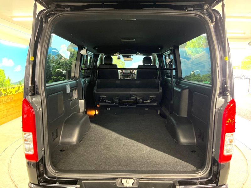 2021 Toyota Hiace Van QDF-GDH206V (UW-6a8fa9d375c09)[6]