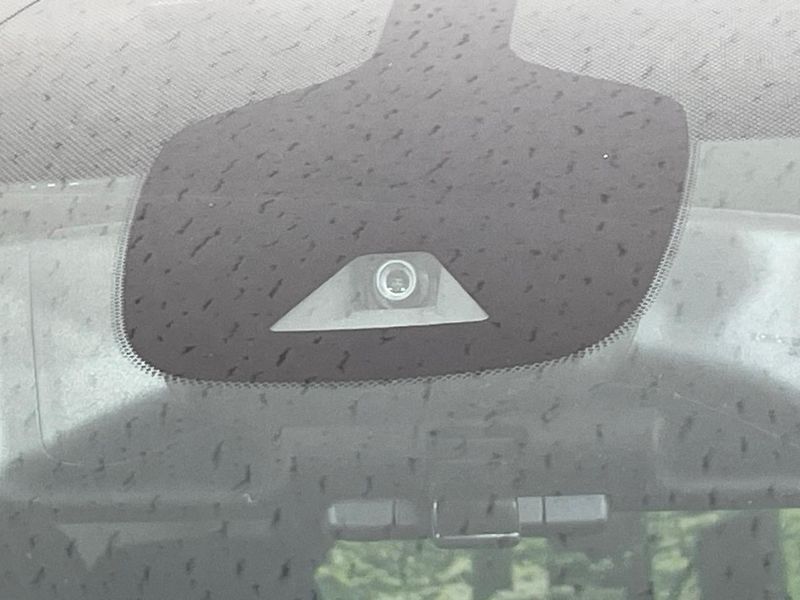 2018 Nissan Serena DAA-GFC27 (UW-6a8fa9e10e638)[13]