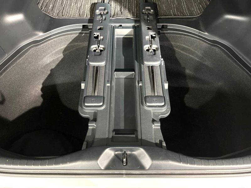 2015 Toyota Vellfire DBA-GGH30W (UW-6a8fa9ec2d8ad)[5]