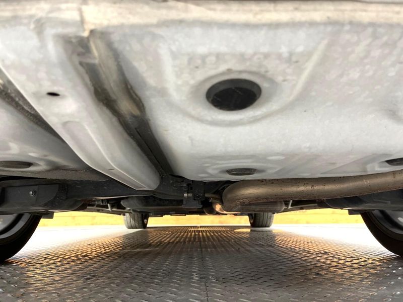 2015 Toyota Vellfire DBA-GGH30W (UW-6a8fa9ec2d8ad)[10]