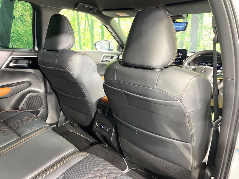 2022 Mitsubishi OUTLANDER PHEV 5LA-GN0W (UW-6a8fa9f06780f)[27]