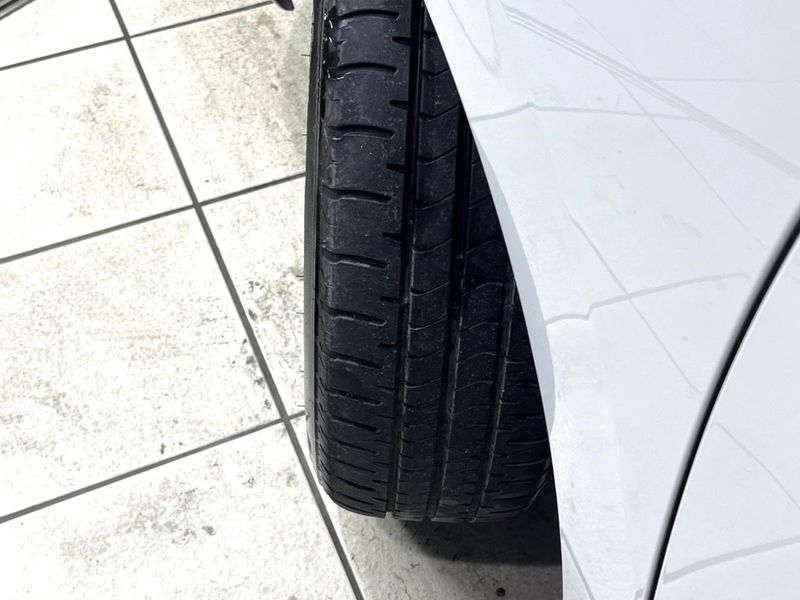 2020 Honda Fit 6AA-GR3 (UW-6a8fa9f8f3b4b)[11]