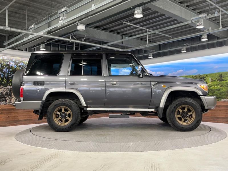 2014 Toyota Land Cruiser 70 CBF-GRJ76K (UW-6a8fa9fac2ef3)[8]