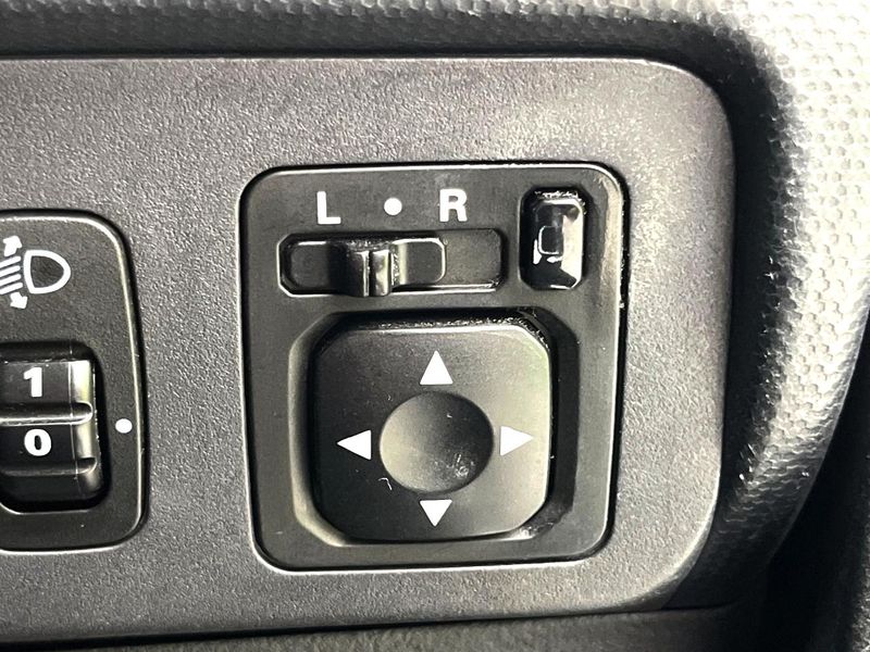 2012 Mitsubishi eK Wagon DBA-H82W (UW-6a8faa0e6aaf0)[8]