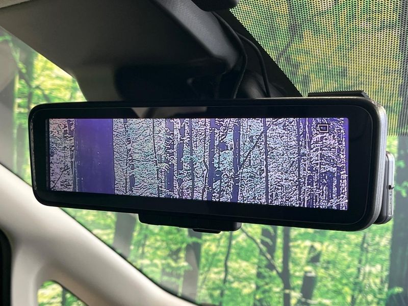 2019 Nissan Note DAA-HE12 (UW-6a8faa1ad23ff)[28]