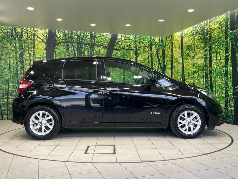 2019 Nissan Note DAA-HE12 (UW-6a8faa1ad23ff)[24]