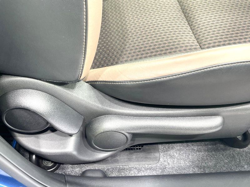 2020 Nissan Note DAA-HE12 (UW-6a8faa1b2b718)[12]