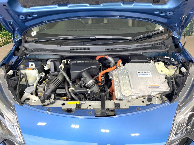 2020 Nissan Note DAA-HE12 (UW-6a8faa1b2b718)[4]